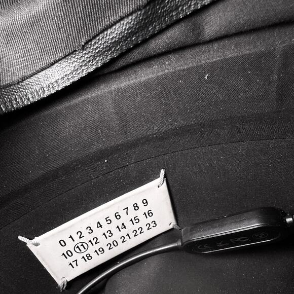 Maison Margiela - Picture 5 of 6